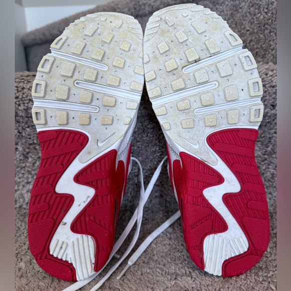 Nike Air Max, Red White & Blue rare tennis shoe. Women’s size 7. - Picture 7 of 7